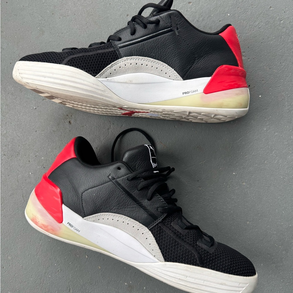 The Puma Clyde Hardwood X
Dreamville Records Sneakers are a limited-edition - Picture 2 of 15